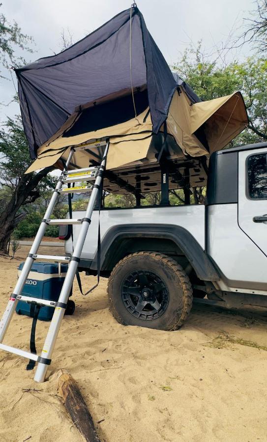 Explore Maui'S Diverse Campgrounds And Uncover The Island'S Beauty From Fresh Perspectives Every Day As You Journey With Aloha Glamp'S Great Jeep Equipped With A Rooftop Tent Паиа Экстерьер фото